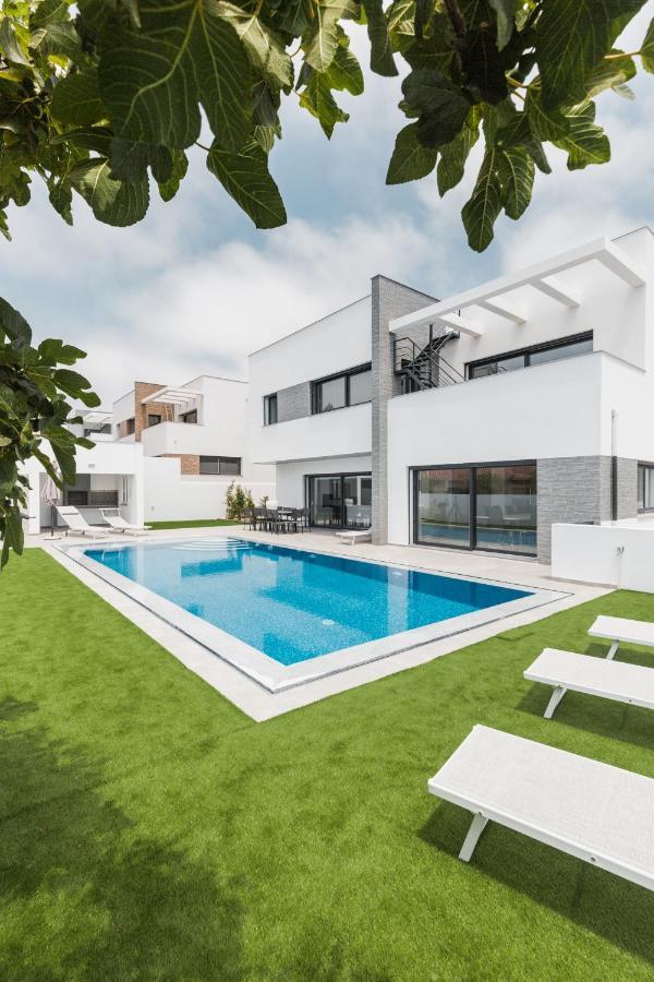 Villa Chill House