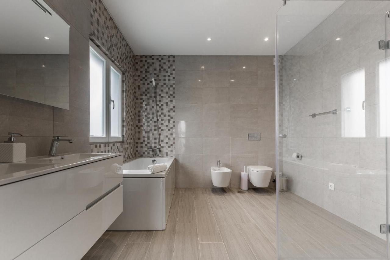 Villa Chill House Santa Barbara (Lisbon)